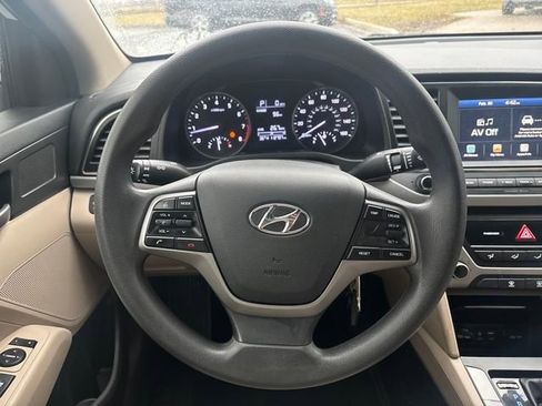 Used 2018 Hyundai Elantra SE w/ SE Connectivity Package 04 image 14