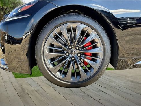 Used 2019 Lexus LS 500 AWD w/ Interior Upgrade Package image 34