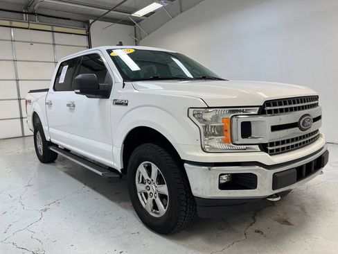 Used 2020 Ford F150 XLT w/ Equipment Group 302A Luxury AWD/4WD image 8
