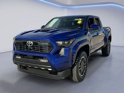 Used 2024 Toyota Tacoma TRD Sport RWD image 1