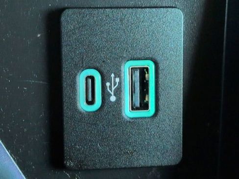 Used 2023 Ford F150 Raptor image 23