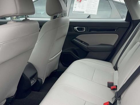 Used 2023 Honda Civic Touring image 38