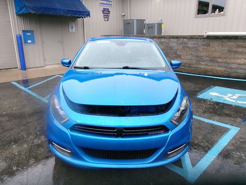 Used 2016 Dodge Dart SXT image 2