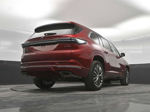 New 2026 Buick Enclave Avenir w/ Super Cruise Package AWD/4WD image 37