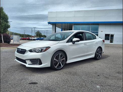 Used 2023 Subaru Impreza 2.0i Sport image 1