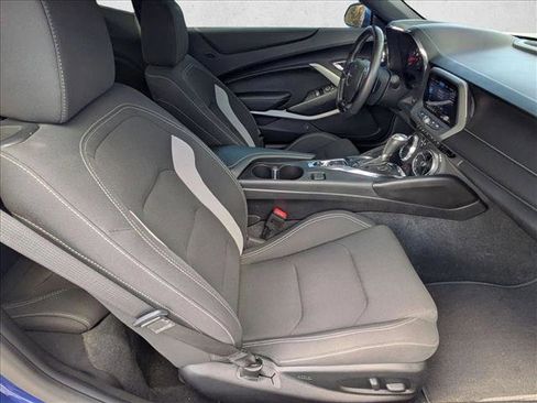 Used 2019 Chevrolet Camaro SS image 20
