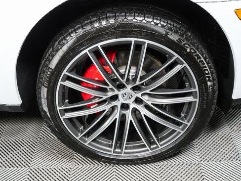 New 2026 Porsche Macan S image 40