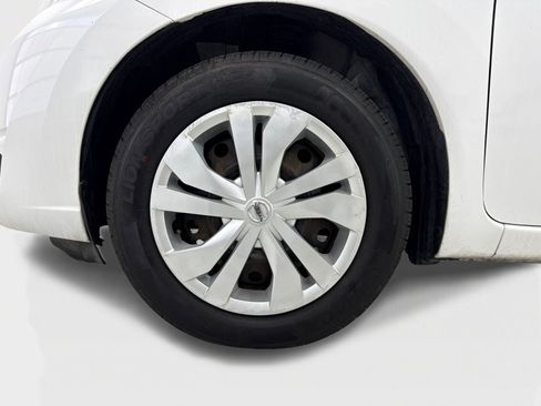 Used 2019 Nissan Versa Note SV FWD image 49