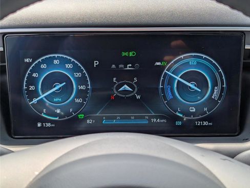 Used 2024 Hyundai Tucson Limited AWD/4WD image 34