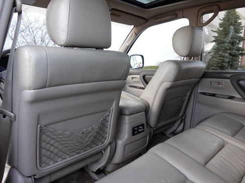 Used 2002 Toyota Land Cruiser AWD/4WD image 59