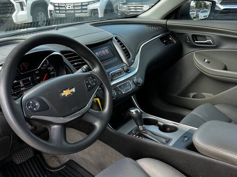 Used 2016 Chevrolet Impala LS FWD image 14