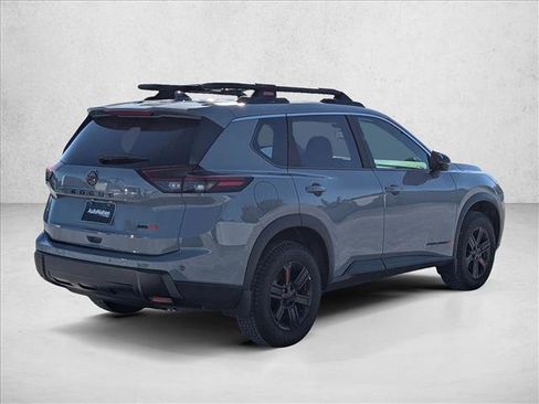 Used 2025 Nissan Rogue SV w/ Rock Creek Premium Package image 5