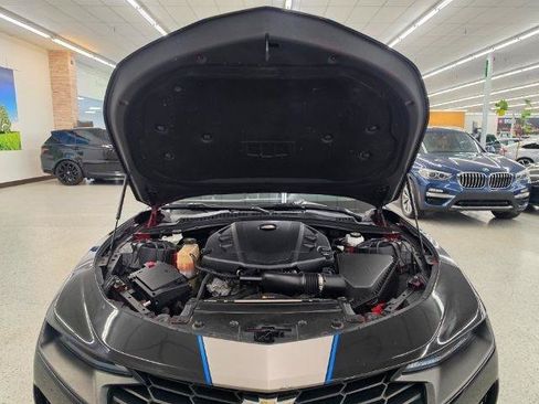 Used 2021 Chevrolet Camaro LT RWD image 39