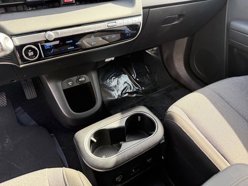 Certified 2024 Hyundai Ioniq 5 SEL image 13