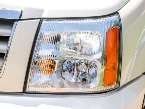 Used 2006 Cadillac Escalade EXT AWD/4WD image 11