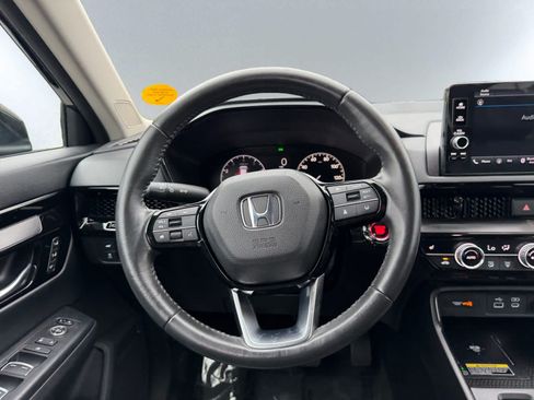 Used 2024 Honda CR-V EX-L image 17