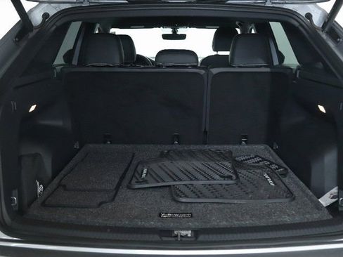 Used 2023 Volkswagen Atlas Cross Sport SE w/ Black Wheel Package image 31