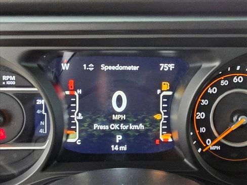 New 2025 Jeep Gladiator Rubicon w/ Convenience Group image 11