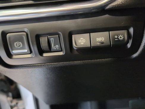 Used 2019 Cadillac XT4 Premium Luxury w/ Technology Package image 14