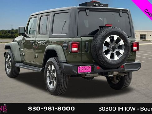 Used 2022 Jeep Wrangler Unlimited Sahara w/ Cold Weather Group AWD/4WD image 5