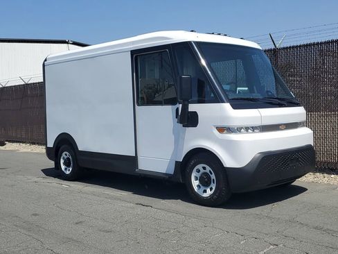 New 2025 Chevrolet Brightdrop 400 FWD image 3