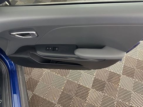 Certified 2025 Kia K4 LXS image 21