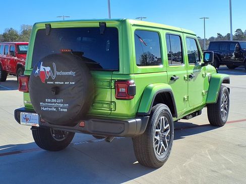 New 2026 Jeep Wrangler Unlimited Sahara w/ Safety Group AWD/4WD image 6