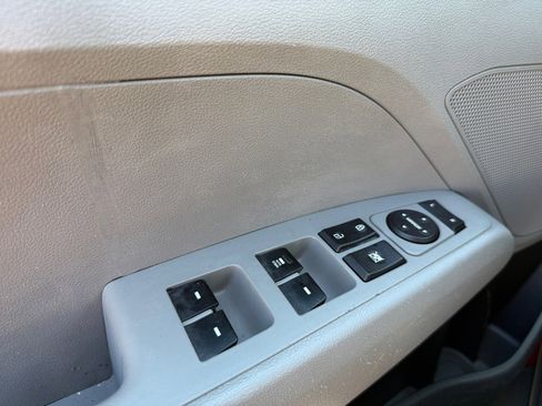 Used 2017 Hyundai Elantra SE FWD image 22