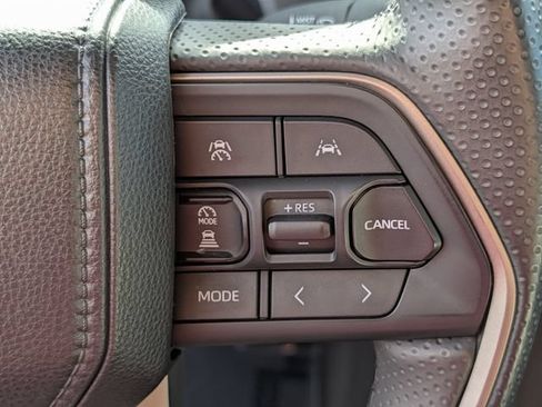 Certified 2026 Toyota 4Runner SR5 AWD/4WD image 21