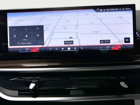 Used 2026 BMW X5 sDrive40i image 14