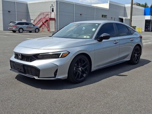 Used 2025 Honda Civic Sport image 3