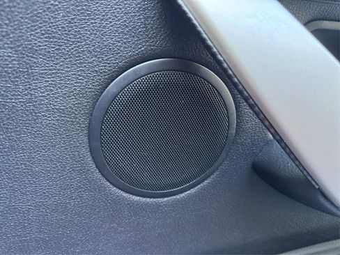 Used 2016 BMW 320i Sedan image 31