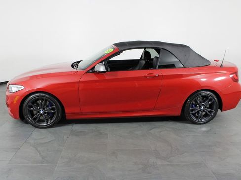 Used 2016 BMW M235i xDrive Convertible image 9