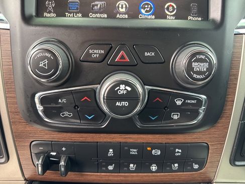 Used 2015 RAM 2500 Laramie w/ Convenience Group image 45