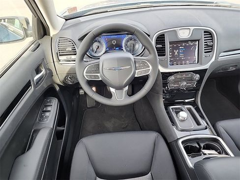 New 2023 Chrysler 300 Touring w/ Sport Appearance Package image 3