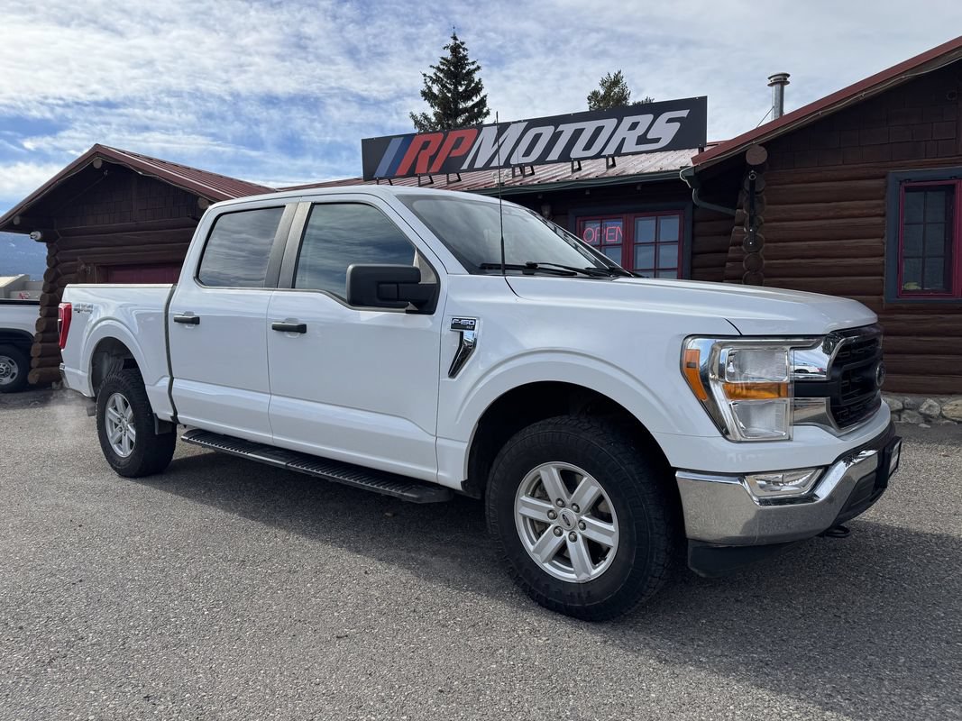 Used 2021 Ford F150 XLT AWD/4WD image 2