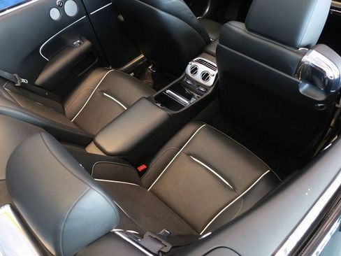 Used 2017 Rolls-Royce Dawn image 43