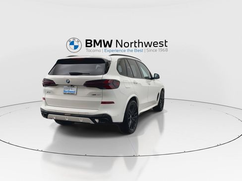 New 2026 BMW X5 xDrive40i w/ M Sport Package AWD/4WD image 6