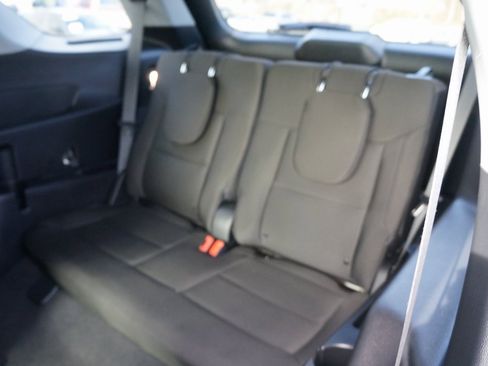 Used 2022 Ford Explorer XLT w/ Class IV Trailer Tow Package image 12