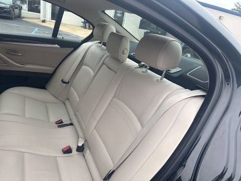 Used 2015 BMW 528i xDrive Sedan AWD/4WD image 30