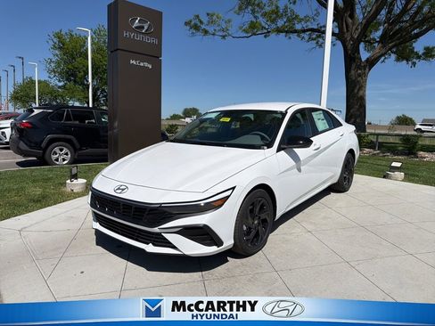 New 2026 Hyundai Elantra Sport FWD image 1