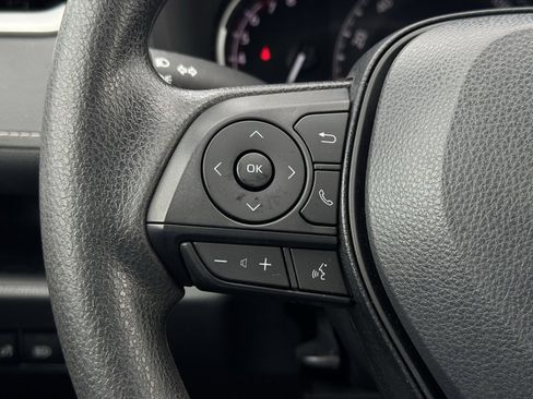 Used 2024 Toyota RAV4 XLE image 25