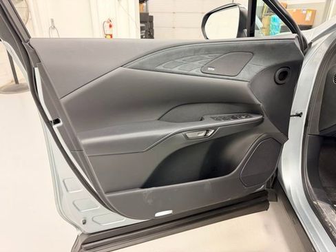 Used 2023 Lexus RX 350 350h Luxury 4D Sport Utility image 22