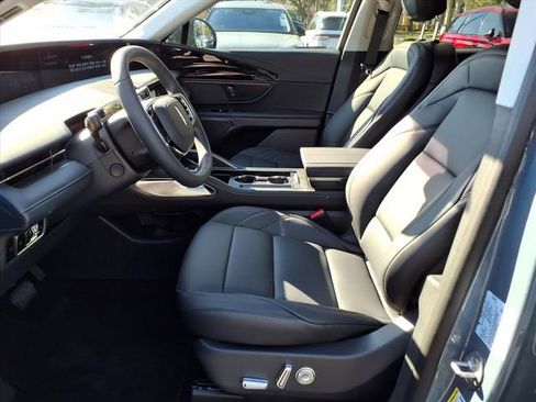 New 2026 Lincoln Nautilus Premier AWD/4WD image 7