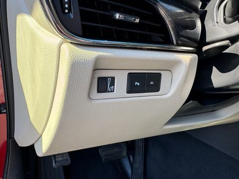 Used 2018 Cadillac ATS Luxury w/ Safety and Security Package image 31