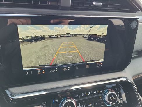 New 2026 GMC Sierra 2500 AT4 w/ AT4 Premium Plus Package image 24