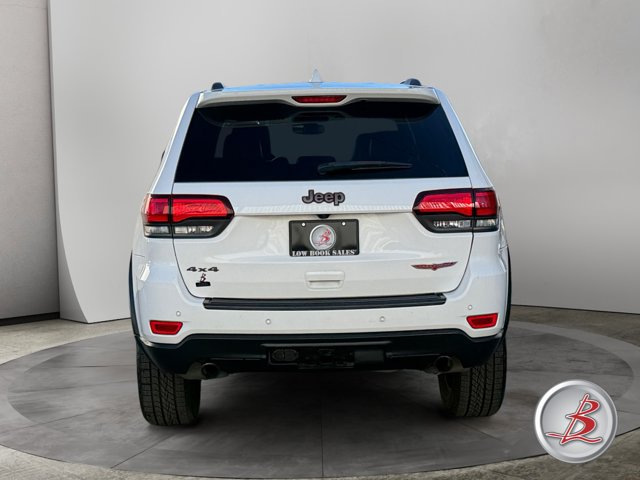 Used 2021 Jeep Grand Cherokee Trailhawk AWD/4WD image 6
