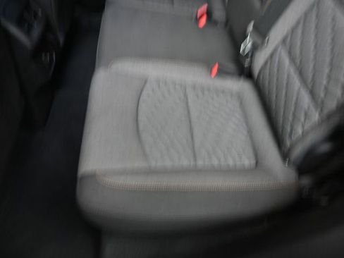 Used 2019 Chevrolet Equinox LT image 21