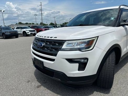 Used 2019 Ford Explorer XLT w/ Equipment Group 202A FWD image 30