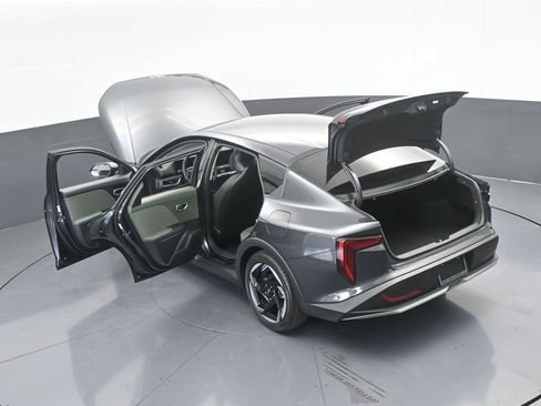 Used 2025 Kia K4 EX image 64